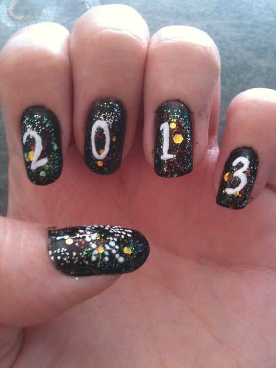 65+ Dazzling New Years Eve Nail Designs To Ring in 2023 - HubPages