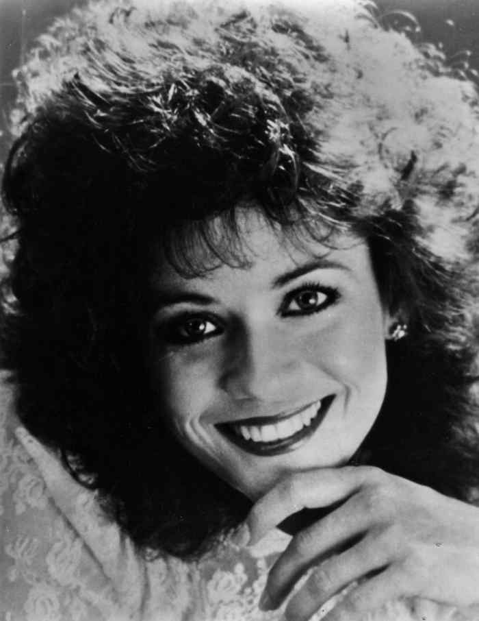 Ten Almost Forgotten Female Country Music Singers - Spinditty