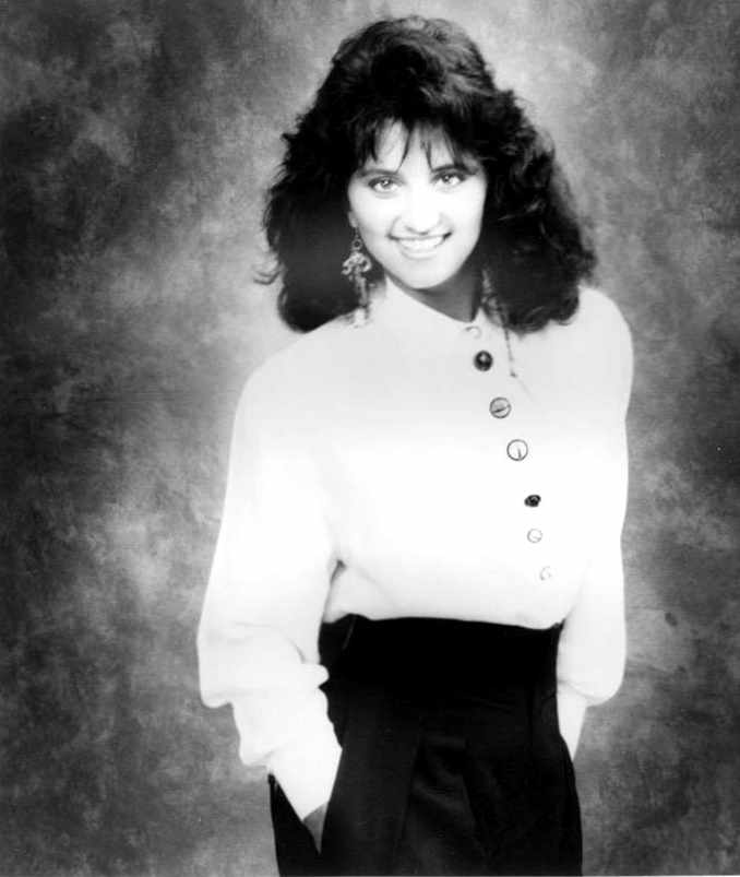 Ten Almost Forgotten Female Country Music Singers - Spinditty