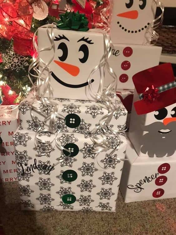 50+ Adorable DIY Snowman Gift Tower Ideas - Holidappy