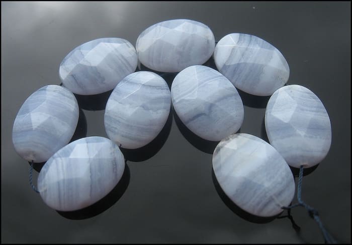 Blue crystals are linked to the throat chakra so are beneficial for smooth comunication.