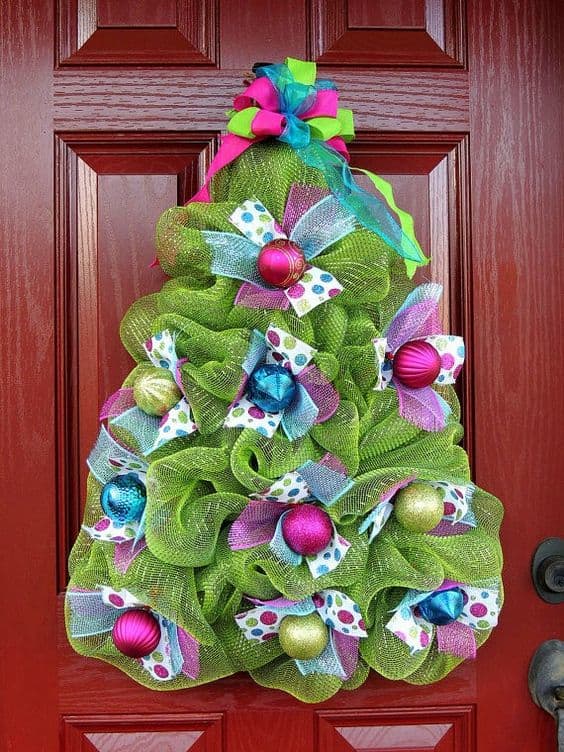 Mesh Christmas Tree Wreath 