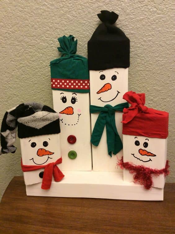 120+ Easy Christmas Crafts Your Kids Will Love to Make - FeltMagnet