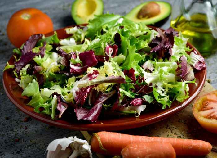 Is Escarole High in Oxalate? Delishably