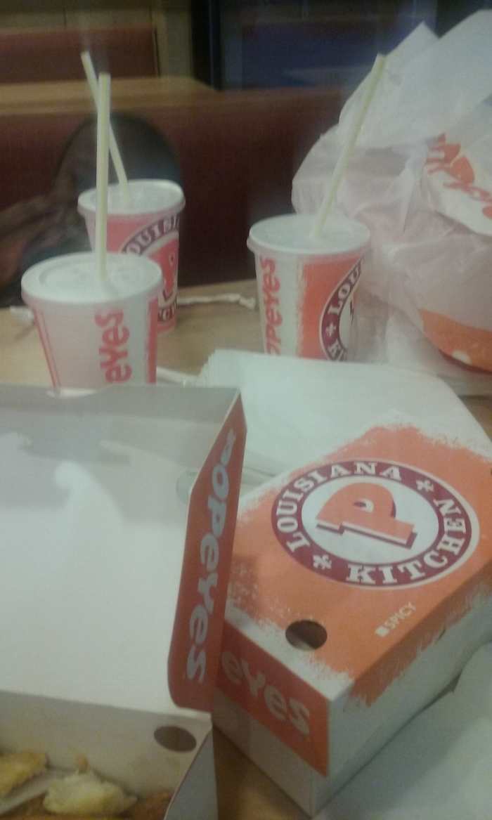 Fast Food Restaurant Review for Popeye's Louisiana Chicken restaurant