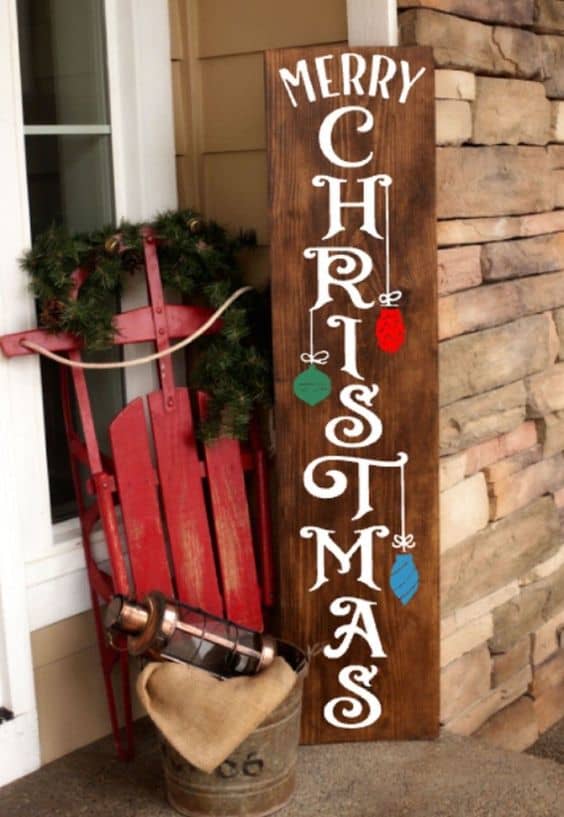 90+ Easy DIY Outdoor Christmas Decorations - Holidappy