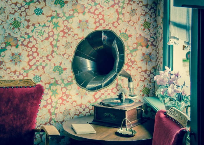 Younger people are looking to what was trendy in their grandparents' or great-grandparents' time. A lot of people would prefer retro rather than contemporary. Some of the looks of the past had more life and individuality to them.
