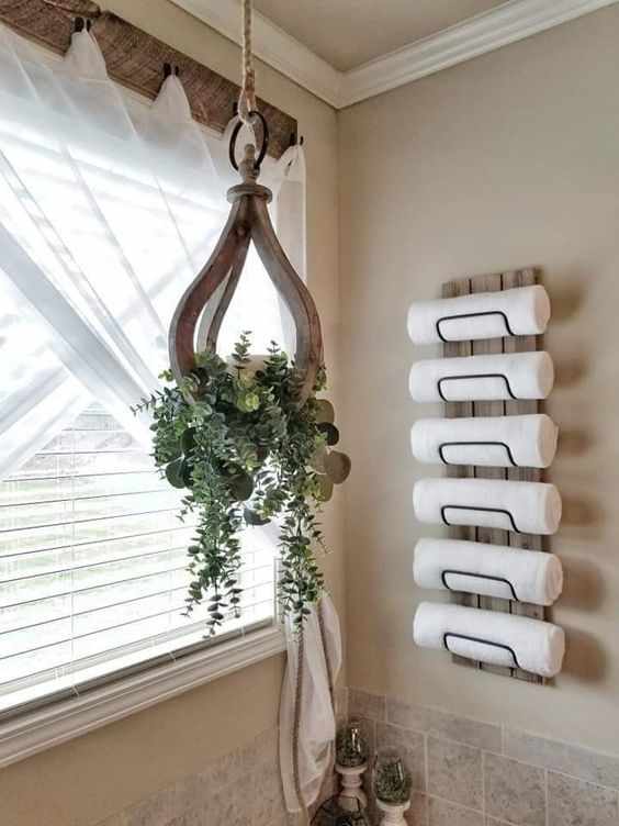 Genius Bathroom Organization Ideas to Keep You Clutter Free - HubPages - Clutter Free Bathroom Organization