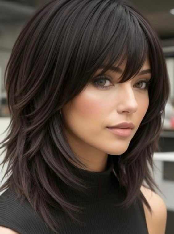 24+ Hairstyles for Medium Length Hair - HubPages