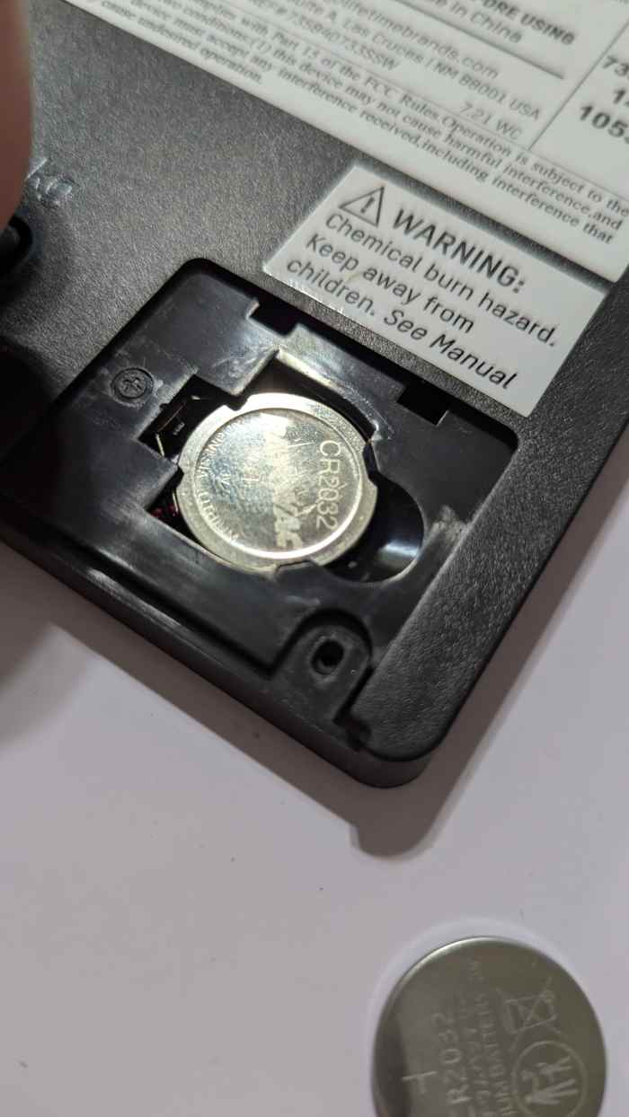 Bathroom Scale Battery Replacement - HubPages