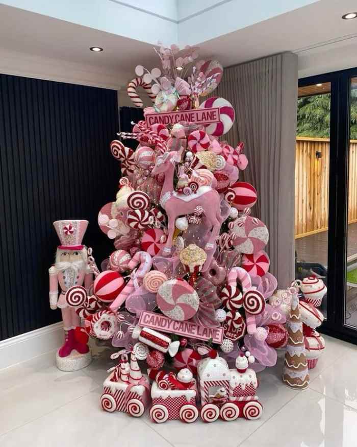 gorgeous-christmas-tree-decorations-that-youll-love