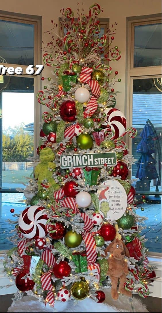 45+ Easy Grinch Christmas Decor and Party Ideas - Holidappy