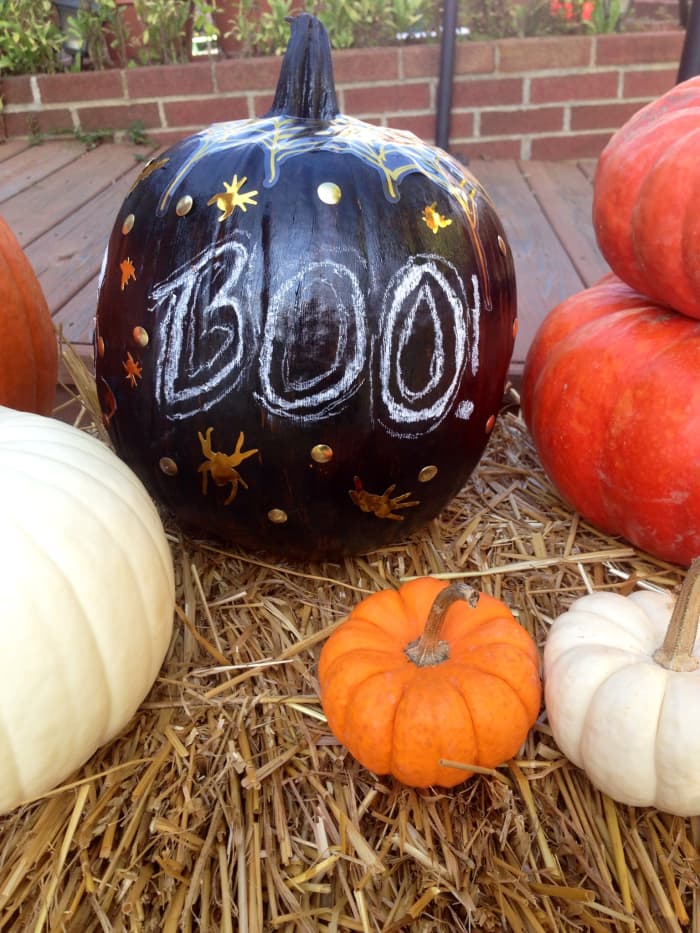 Chalkboard Paint Pumpkins - HubPages