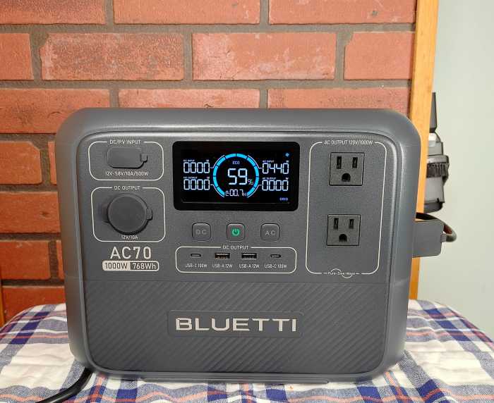 Review of the BLUETTI AC70 Portable Power Station TurboFuture