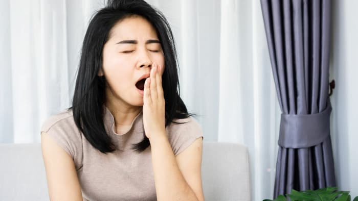 Why Do We Yawn? - Owlcation