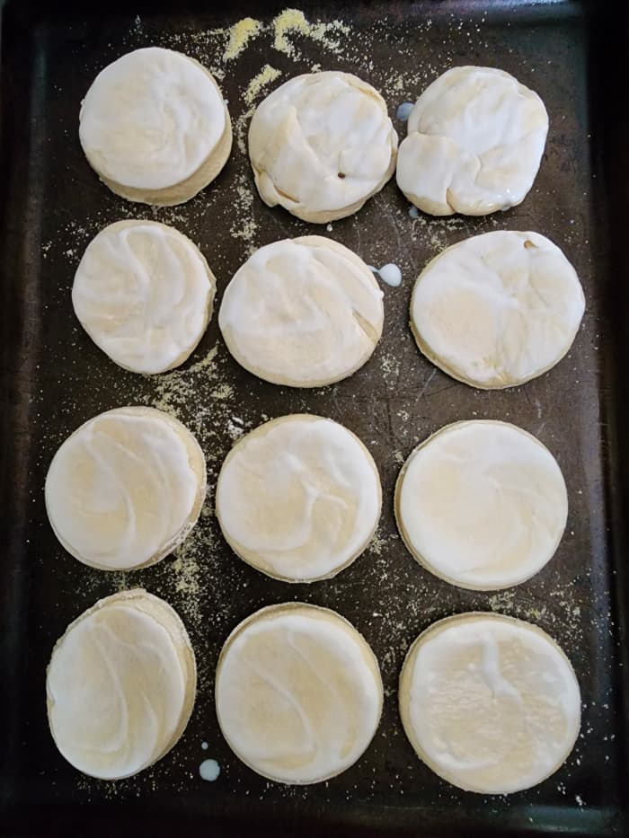 Simple Buttermilk Biscuits In The Bread Machine Delishably 9335