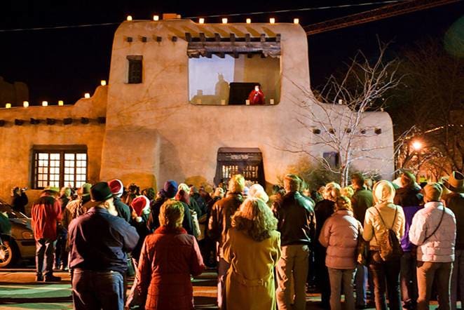 Las posadas are traditional Christmas processions in Mexico.