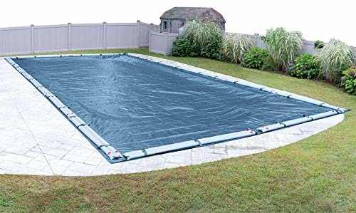 The use of a pool cover during winter is essential to preventing the growth of algae and other problems from arising.