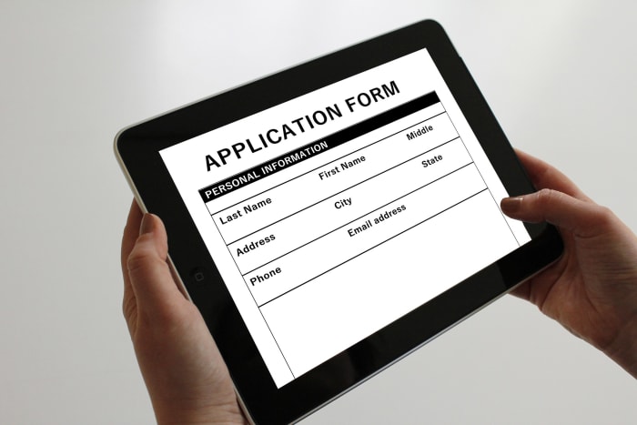 Before you start filling in an online job application or sending your resume to unknown recipients, take a few simple steps to ensure your privacy is protected as much as possible.