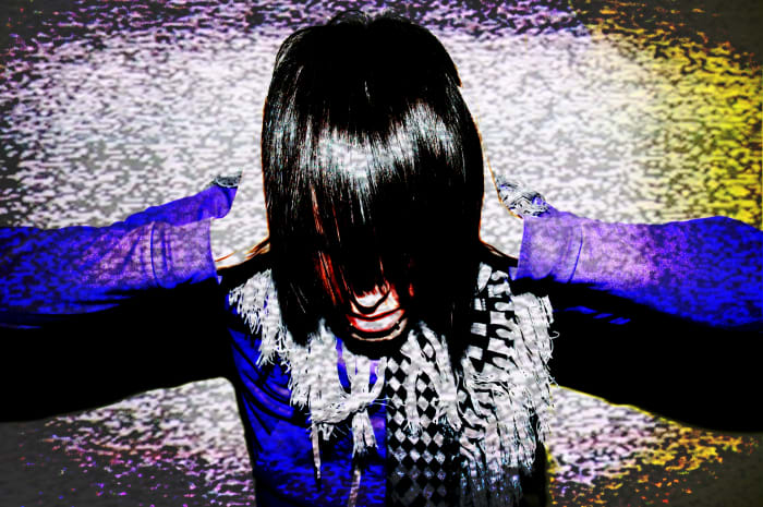 The episodes of tinnitus and vertigo are annoying (to say the least), but there are ways to deal with them. Here is how I do it.