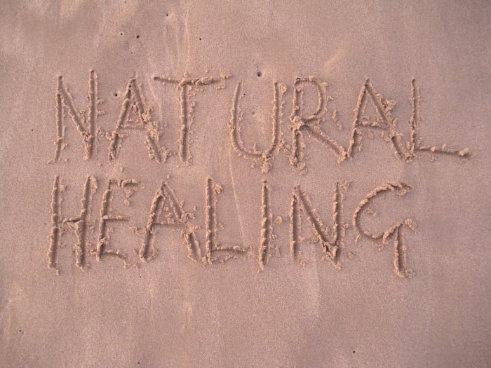 Now I can write in the sand because I no longer have swollen fingers or knee pain when bending. Thanks to one of nature's remedies!