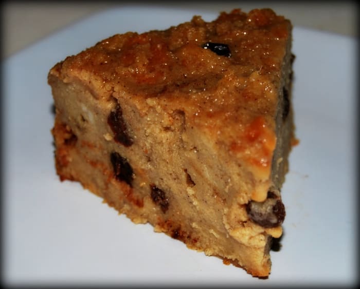 Budín Puertorriqueño (Puerto Rican Bread Pudding) Recipe - Delishably - Food and Drink