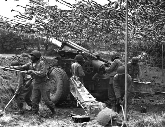 A gun section of the 333rd FAB in Normandy