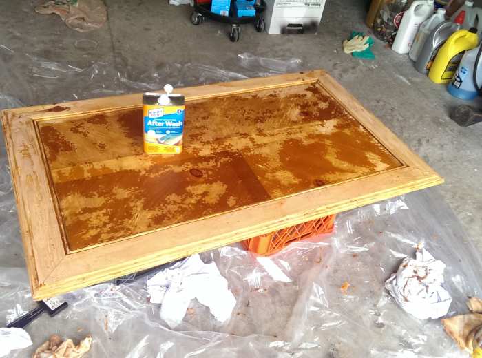 see the difference the afterwash made on the outside rim of my table?! this stuff is the bomb!