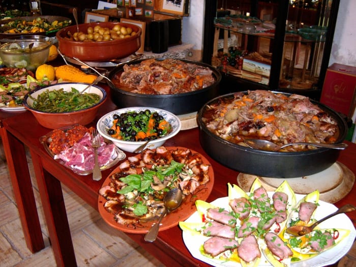 Potlucks are a fantastic way to cut back on the cost of a big social gathering. Plus, when everyone pitches in to help out with the cooking, you're sure to have a tasty and bountiful buffet table!
