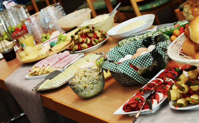 Your party host has put a lot of work into planning the big event. Here are some simple hostess gift ideas to let her know how much you appreciate her!