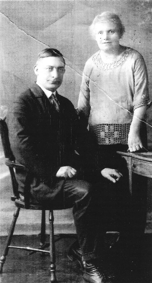 Memories of my Irish family living in the Dublin tenements - Patrick and Dora Maguire from 1907 to 1960.