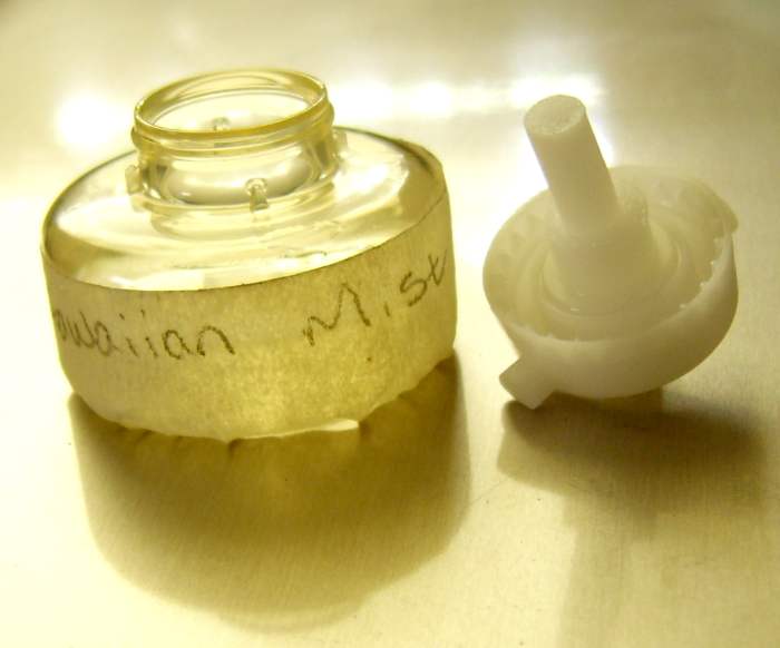 How to Refill Glade, Airwick, and Febreze Air Fresheners Dengarden