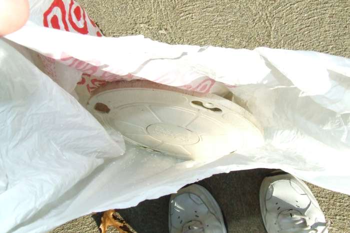 Place the skimmer cover in a plastic bag and wrap it tight to keep water out of skimmer during the off season.