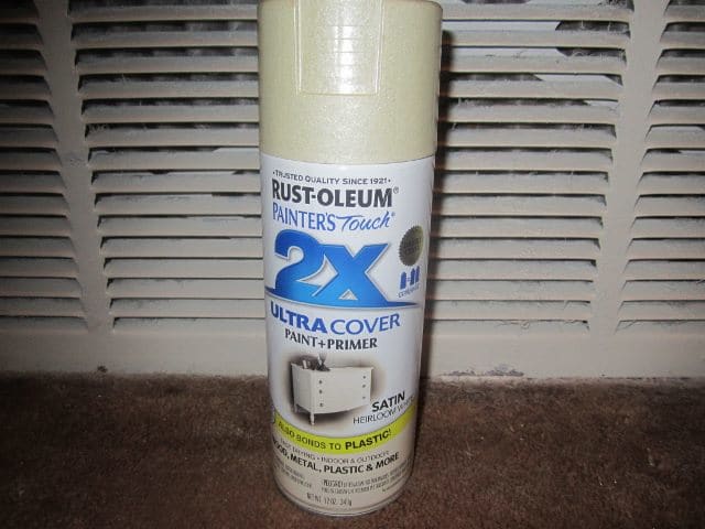 Get the right type of paint! This rustoleum spray paint has paint plus primer all-in-one.