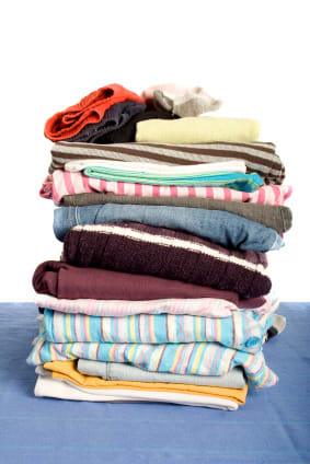 There's nothing quite like a fresh load of clean clothes washed with your own homemade, green laundry detergent.
