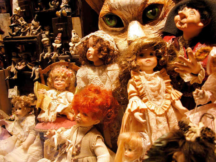 Automatonophobia Irrational Fear of Dolls, Wax Figures, Puppets, and