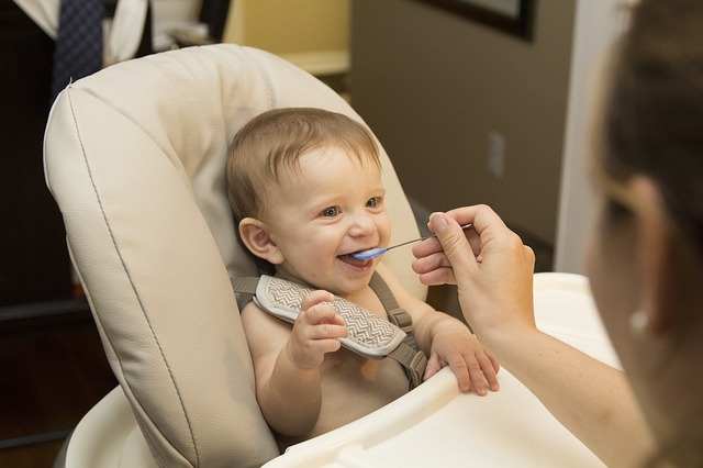 Perianal dermatitis causes soreness around your baby's bottom and is often caused by too sudden a change from mother's milk or formula milk to solids.
