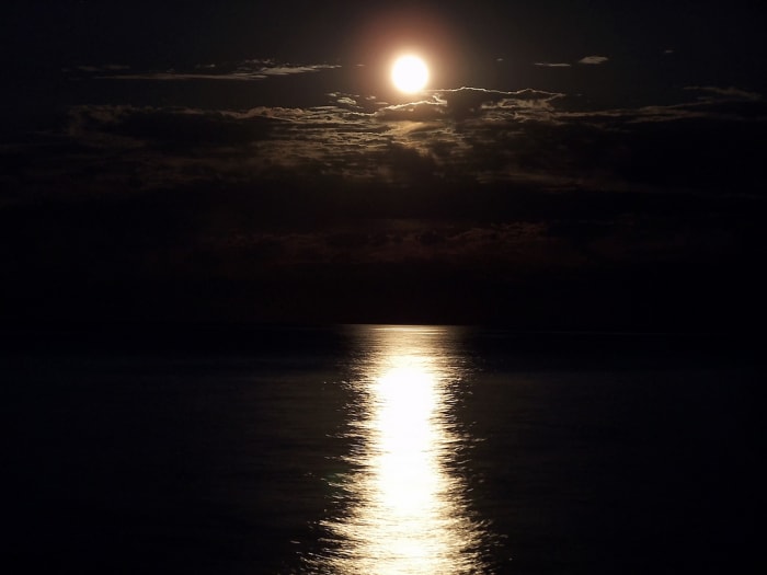 Placing crystal in moonlight is an easy and universal method if cleansing.