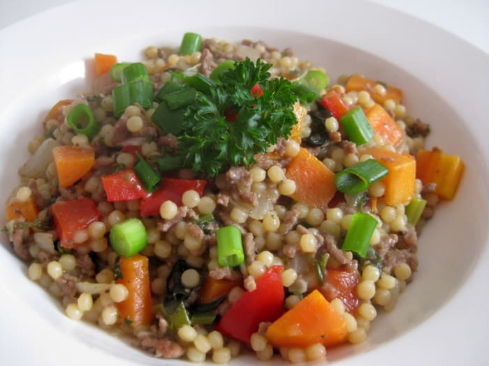 It tastes delicous and looks colourful - a serving of Italian couscous can be as cheap as AU70c per meal, depending on which ingredients you use and where you buy them.