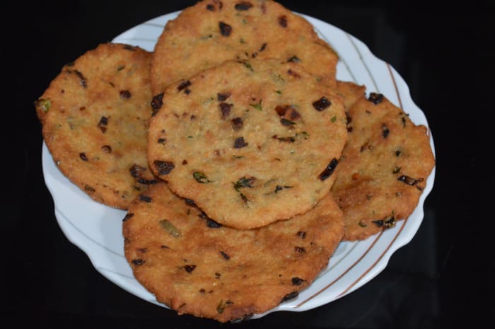 Maddur Vada is great snack for camping and picnicking. It remains fresh for two days in normal temperature.