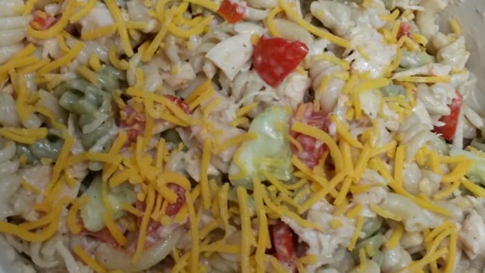 Caesar Chicken Pasta Salad