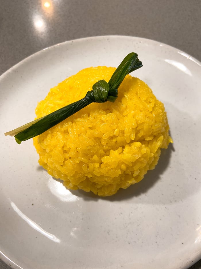  Pulut Kuning  Malaysian Turmeric Glutinous Rice Delishably