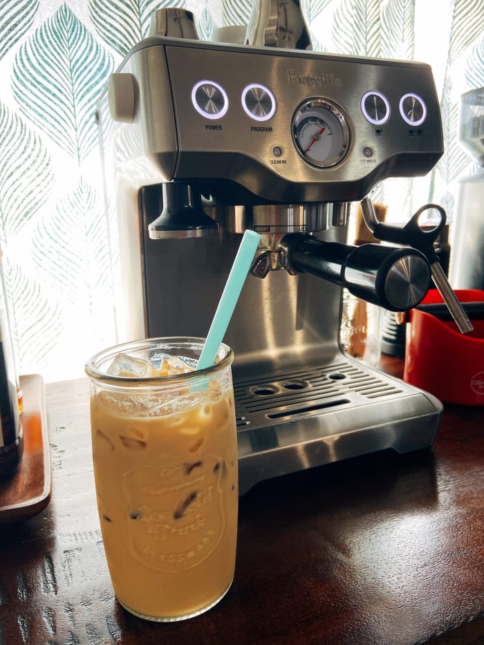 How to Make a Caramel Iced Latte at Home Delishably