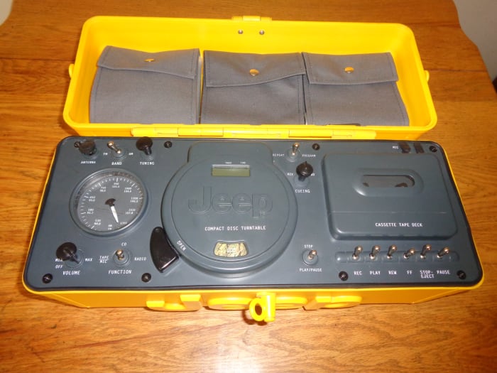 A peek under the hood of the Jeep Boombox. Also has storage sleeves for compact discs, which is a nice touch.