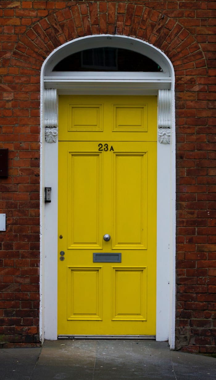 I’m going to tell you some of the tricks that door-to-door salesmen employ so that you too can see right through them.