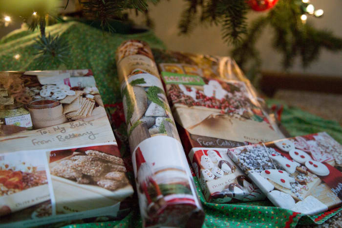 Gifts under the tree are an even prettier sight when you know they've been wrapped in an eco-friendly way!