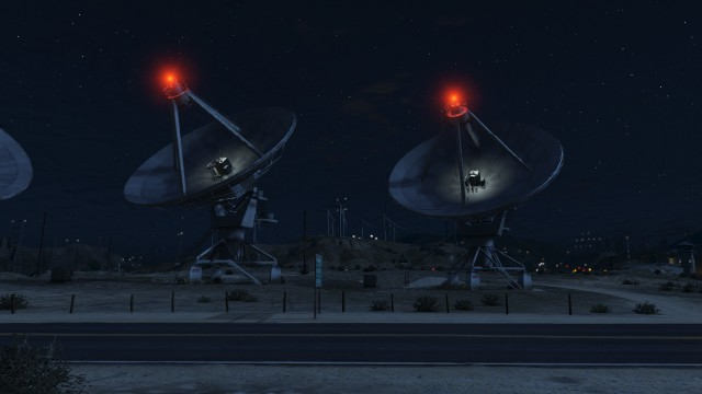 If you start the mission at the Darts bar you will approach the dishes from this direction. Which is good because it will protect you from the two snipers.
