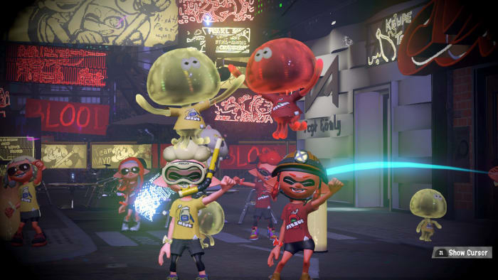 Inkopolis Square is LIT during Splatfest. I took this screen shot during Mayo vs. Katchup.