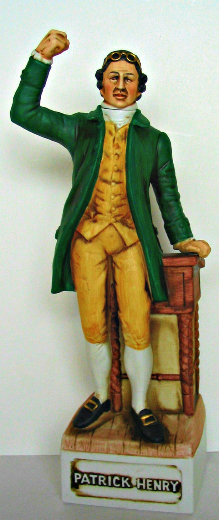 The Bicentennial McCormick decanter of Patrick Henry (1736-1799) is very well made. Decanter produced in 1975 for the 1976 Bicentennial and is part of the Patriots Series.