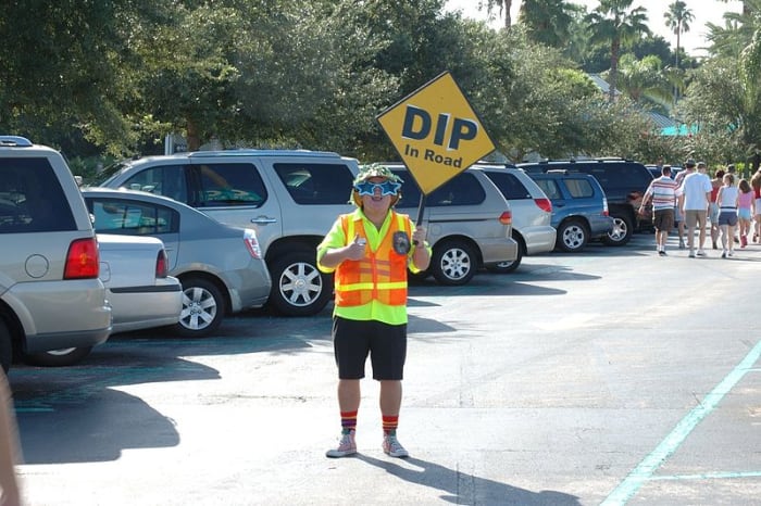This is a SeaWorld car park attendant, NOT the Mississippi State Park Attendant, RANDY.